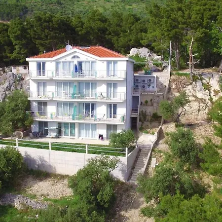 With A Parking Space Brela, Makarska - 20739