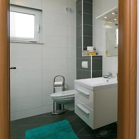 Appartamento With Parking Space Brela, Makarska - 20739 Brela