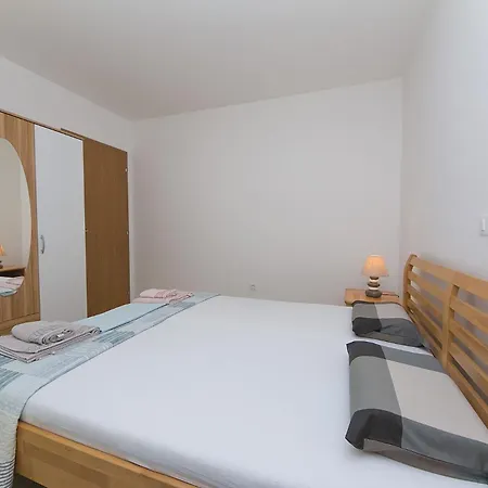 With Parking Space - Makarska - 20739