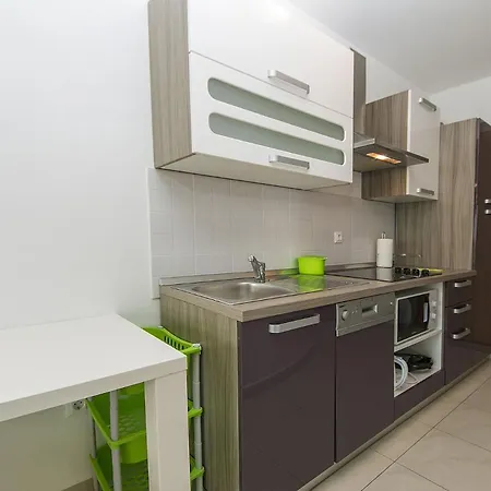 With Parking Space - Makarska - 20739 Apartament *