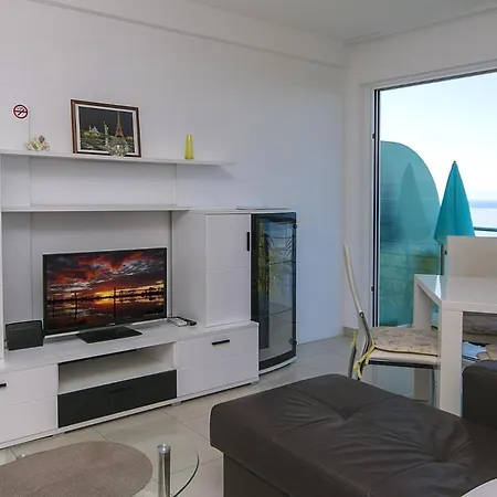 With A Parking Space Brela, Makarska - 20739 Apartment *
