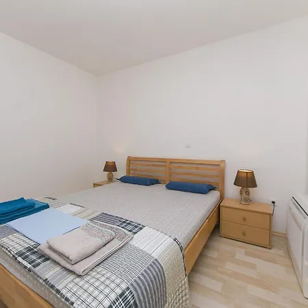 With Parking Space - Makarska - 20739 Apartament